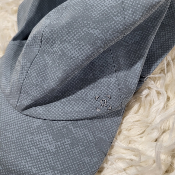 Lululemon Athletica Blue Textured Fabric - Picture 2 of 8